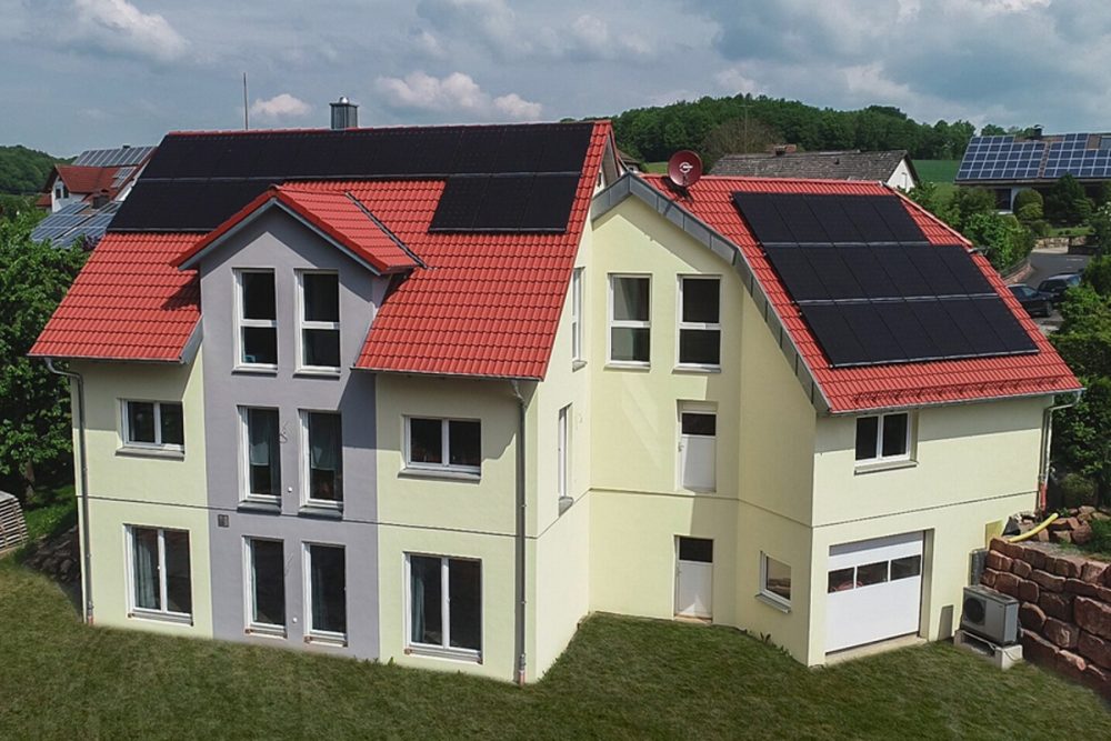 Ihr Effizienzhaus KFW 55, KFW 40 und KFW 40 Plus EYRICHHALBIG